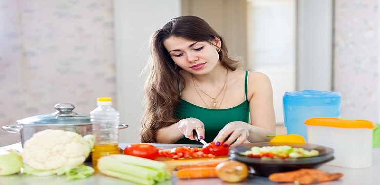 Essential Nutrients for Women while Cutting Calories